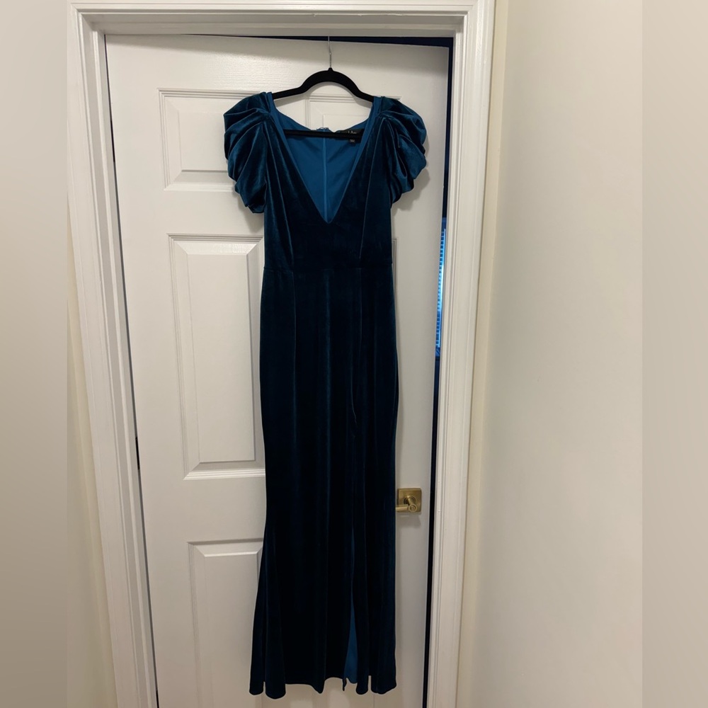 Lulu’s Teal Velvet Dress